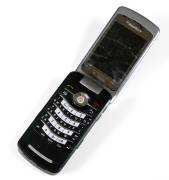 Мобильный телефон Blackberry 8220.